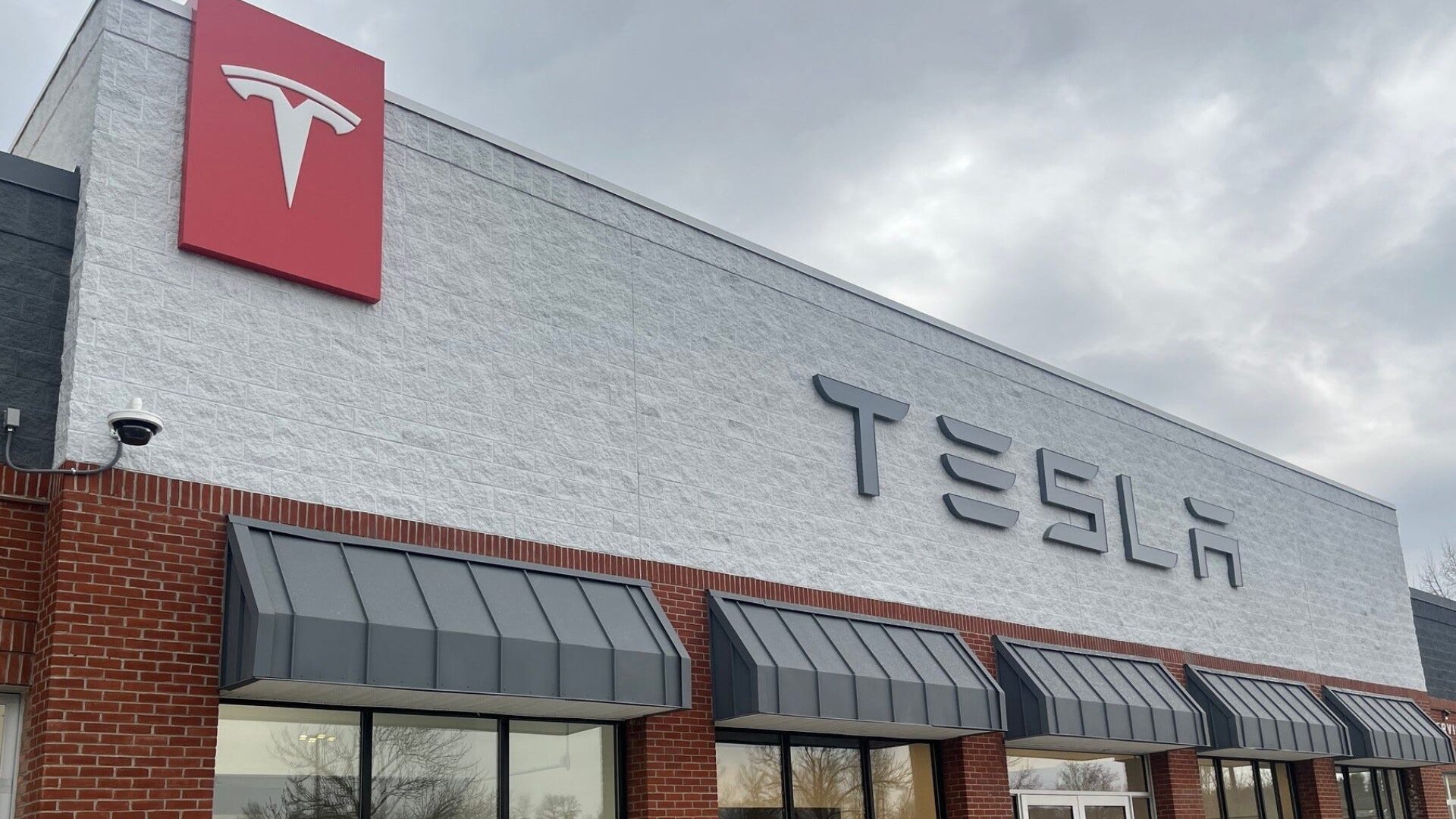 Trans Activist Arrested for Firebombing Tesla Dealership in Alleged Anti-Musk Attack [WATCH]